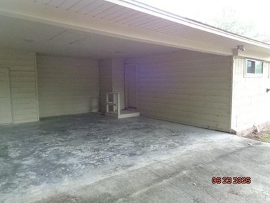 Additional listing photo 2