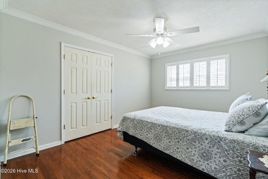 Welcome to 211 South Shore Drive an Oasis lake side retreat - photo 27
