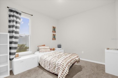 This beautifully designed 4-bedroom, 3-bathroom single-story - photo 8
