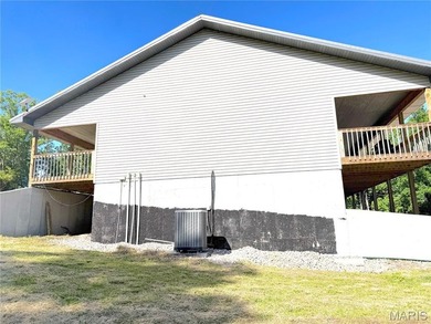 Custom-Built Home Near the Current River & Ozark Scenic - photo 7
