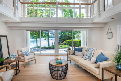Stunning, Renovated Contemporary Waterfront - photo 15