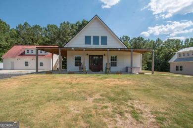 Lake Home For Sale in Greenville, Georgia