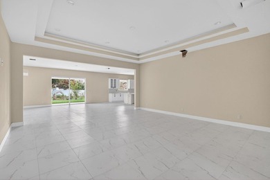Brand-new construction in Port St. Lucie offering an impressive - photo 7