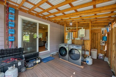 Discover a truly special off-grid homestead retreat in the cool - photo 8
