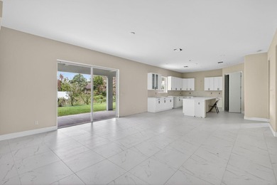 Brand-new construction in Port St. Lucie offering an impressive - photo 9