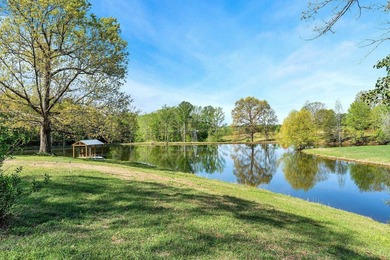 Private Oasis on 12 Beautiful Acres!. Experience serene living - photo 3