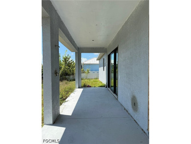 Discover the potential of this beautiful waterfront home in the - photo 19