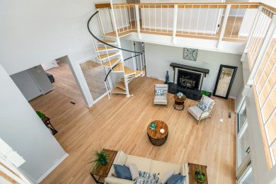 Stunning, Renovated Contemporary Waterfront - photo 18