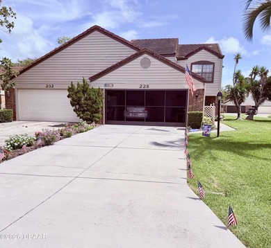 Welcome to your new home! This charming 3-bedroom, 2.5-bathroom - photo 1