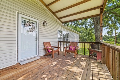 Located in the highly sought after Skyline School District, this - photo 5