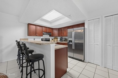 Welcome to your new home! This charming 3-bedroom, 2.5-bathroom - photo 8
