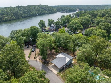 Lake Home For Sale in Hot Springs, Arkansas