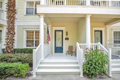 Experience maintenance-free living in the heart of Winter - photo 3