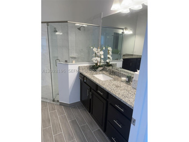 Beautifully renovated one-story single-family home in a prime - photo 4
