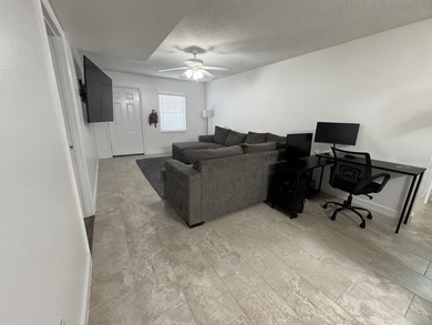 Virtually Staged. Large floor plan, up-down duplex, three - photo 3