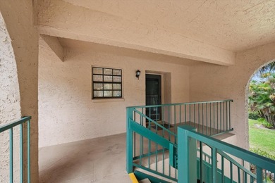 Welcome to effortless Florida living in the highly desirable - photo 6