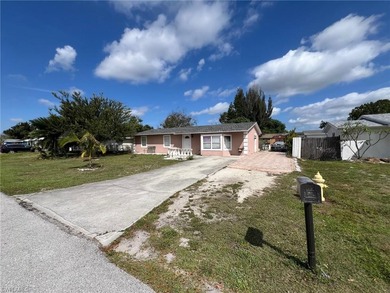 Lehigh Acres Area Home For Sale in Lehigh Acres Florida