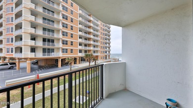 COASTAL LIVING AT ITS FINEST JUST STEPS TO THE BEACH. This unit - photo 5