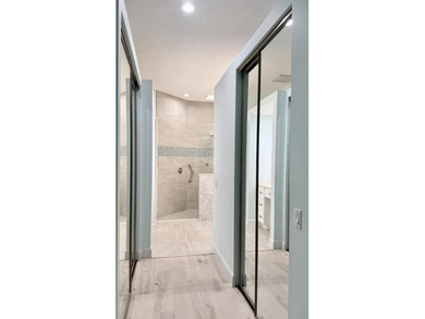 Welcome to this well-appointed, Divosta built, 3-bedroom - photo 17
