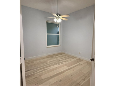 Welcome to this well-appointed, Divosta built, 3-bedroom - photo 18