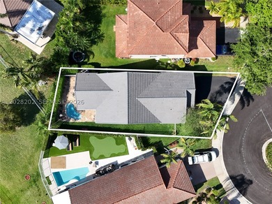 New roof (2025), hurricane accordion shutters, hurricane-impact - photo 3