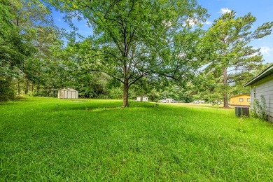 Escape to peaceful country living in this charming 3-bedroom - photo 31