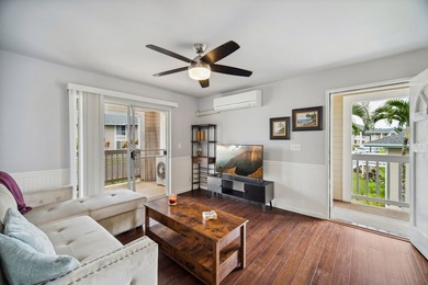An immaculate top floor condo, fully remodeled with many - photo 3