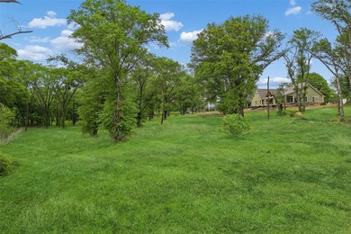 Discover the opportunity to create your ideal retreat on this - photo 3