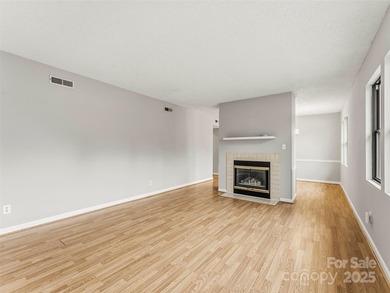 Move right into this beautifully updated end-unit upper-level - photo 10