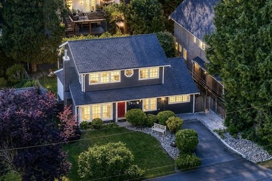 Nestled in the heart of highly sought-after Ocean Park, this - photo 1