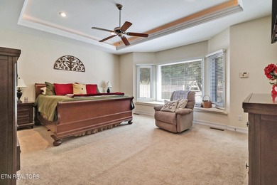 Experience luxury golf course living in this entertainer's dream - photo 22
