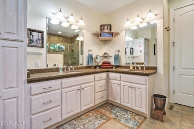 Experience luxury golf course living in this entertainer's dream - photo 25
