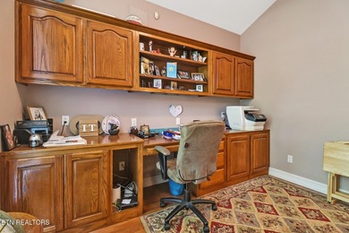 Experience luxury golf course living in this entertainer's dream - photo 37