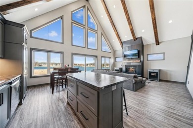 (private lake, pond, creek) Home Sale Pending in Chisago Lake Twp Minnesota