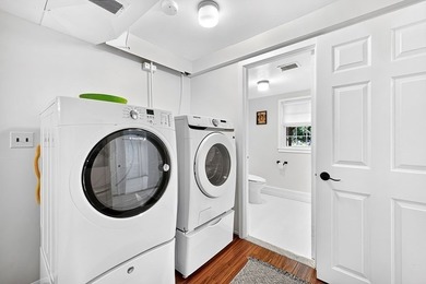 This incredible home located in the highly desirable Pheasant - photo 11