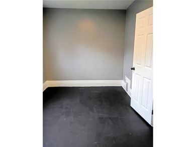 Attention investors and renovation enthusiasts! 331 Garson - photo 14
