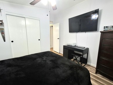 Fully furnished 2/2 home featuring a modern remodeled kitchen - photo 17