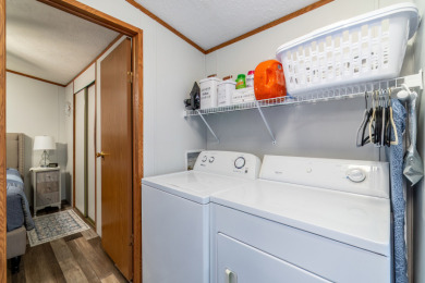 Turnkey Home On Hamilton Lake SOLD - photo 18