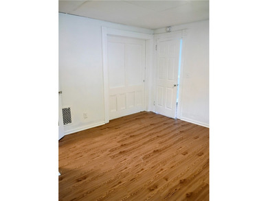 Attention investors and renovation enthusiasts! 331 Garson - photo 22