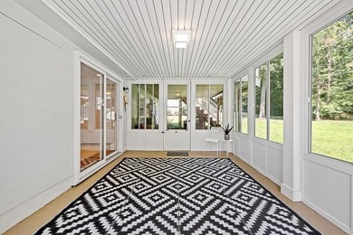 This incredible home located in the highly desirable Pheasant - photo 31