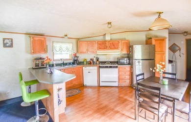 OPEN HOUSE: SUNDAY, JUNE 21, 12-2. Check this Out! Improved - photo 8