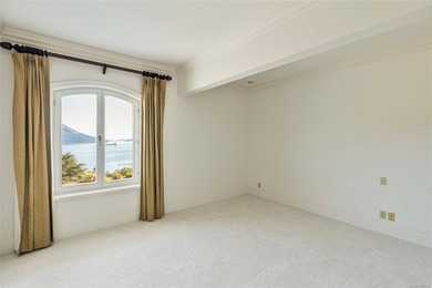 Discover your private paradise in the heart of Cowichan Bay, one - photo 50