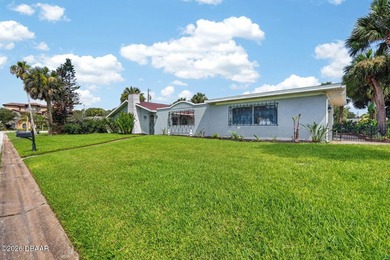 Rare Opportunity to Own a Pool Home in Ormond by the Sea! Don't - photo 5