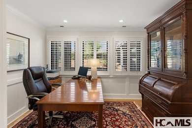 This beautifully updated condominium in Highlands, North - photo 17