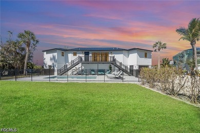 Welcome to your Sanibel Island oasis! Perfectly positioned just - photo 1