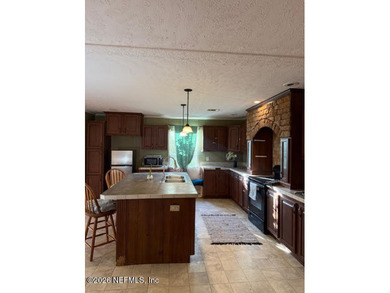 Just under 2 acres a Large manufactured home with 4 Bedroom 2 - photo 2
