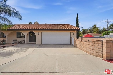 Welcome to this beautifully renovated 3-bedroom, 2-bath home - photo 23