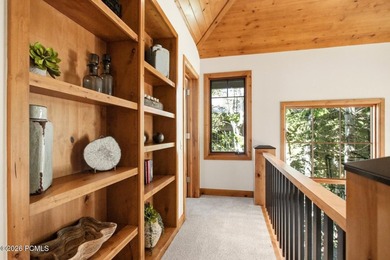 Rare mid-mountain Deer Valley townhome on Lucky Star Drive - photo 24