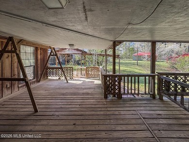 Located in a quiet country setting just minutes from town, 1560 - photo 30