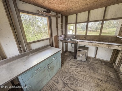 Located in a quiet country setting just minutes from town, 1560 - photo 32